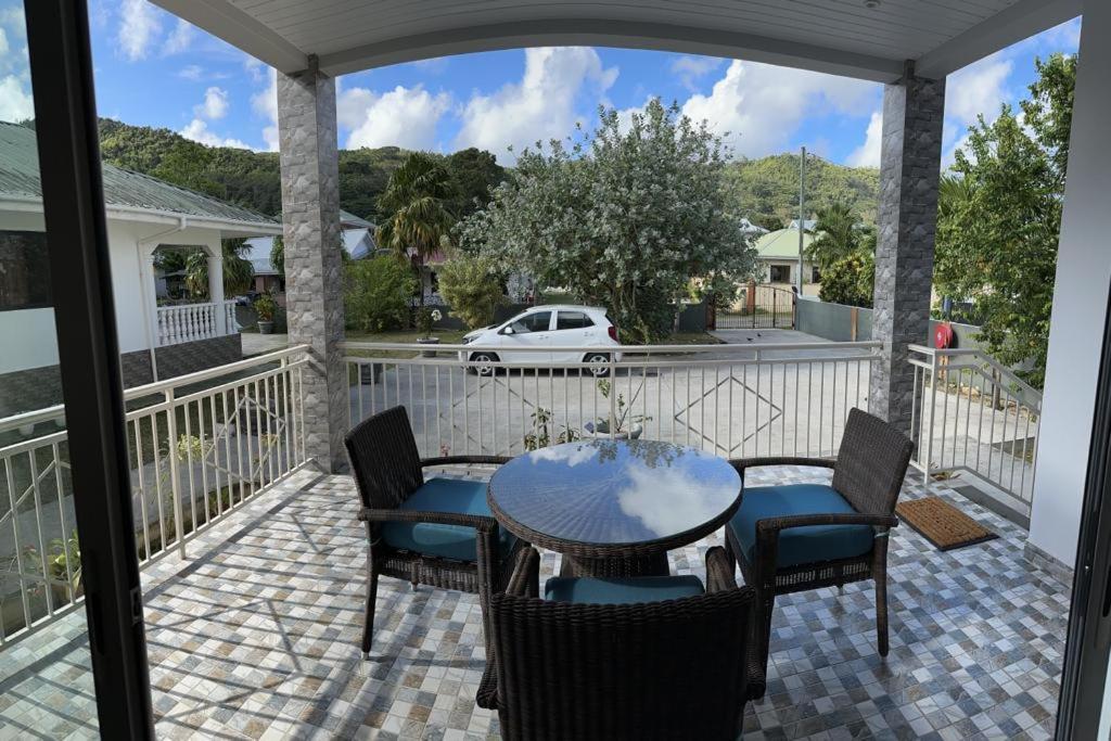 Coco De Mer Villa Anse Boileau Exterior foto
